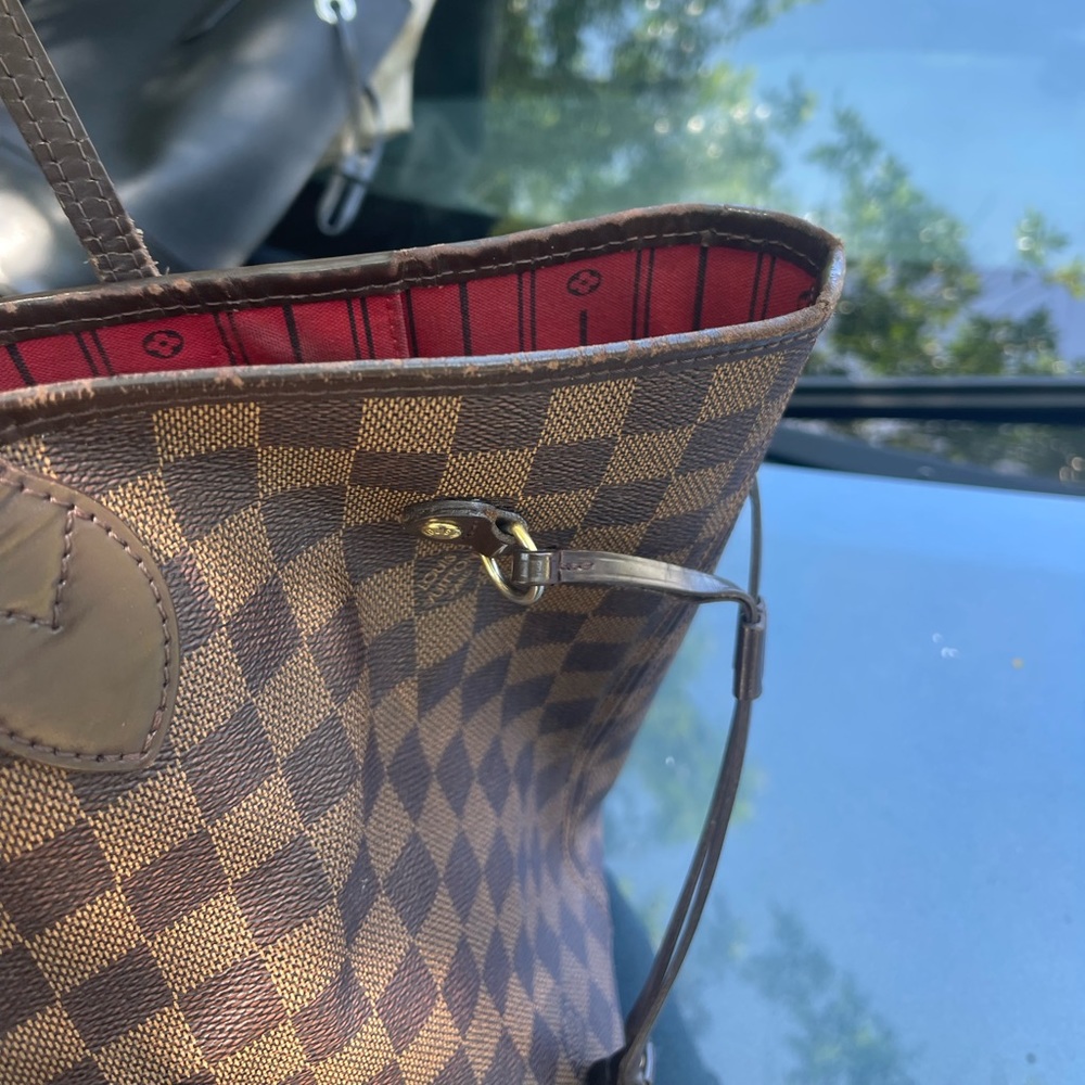 Louis Vuitton tote used